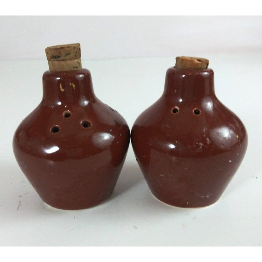 Vintage Brown Moonshine Jug Ceramic Salt & Pepper Shakers Japan
